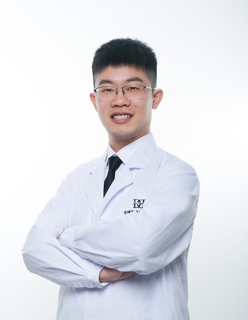 刘毅凡-上海中博惠众口腔医院